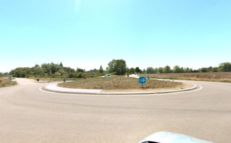 Vue du Rond-point anonyme n°320457499