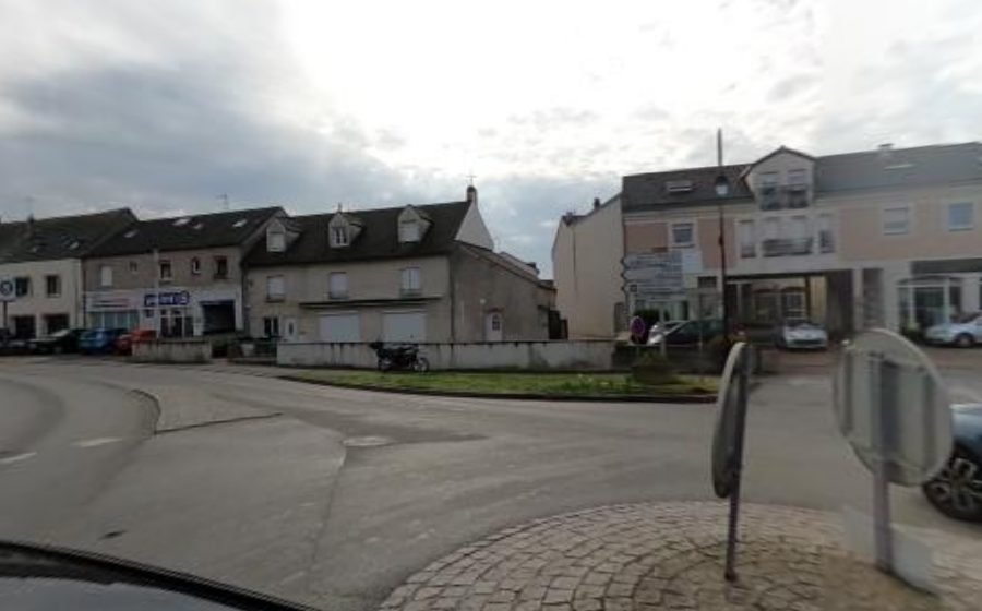 Vue du Rond-point anonyme n°321446973