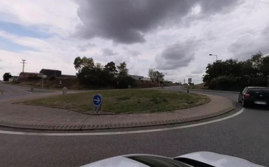 Vue du Rond-point anonyme n°321878107