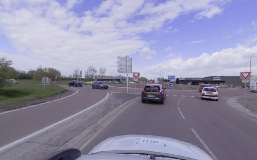 Vue du Rond-point anonyme n°32228688