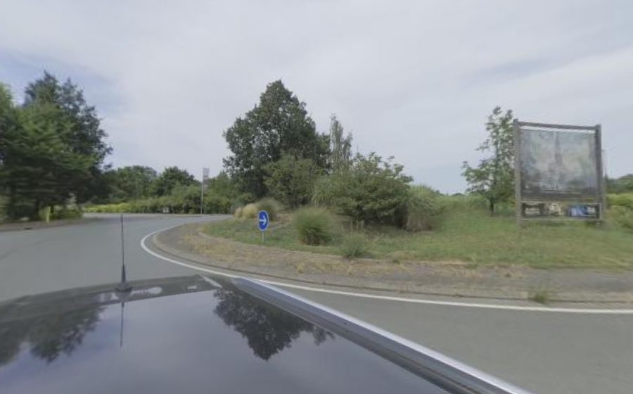 Vue du Rond-point anonyme n°32335126