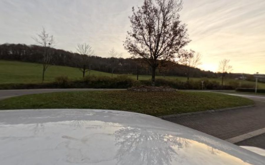 Vue du Rond-point anonyme n°32572235