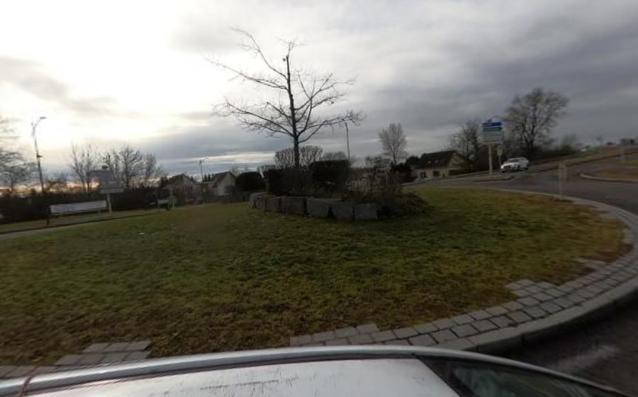 Vue du Rond-point anonyme n°32593877