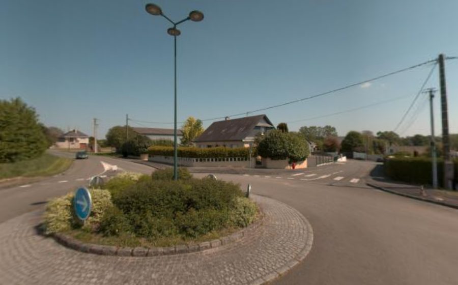 Vue du Rond-point anonyme n°327410233