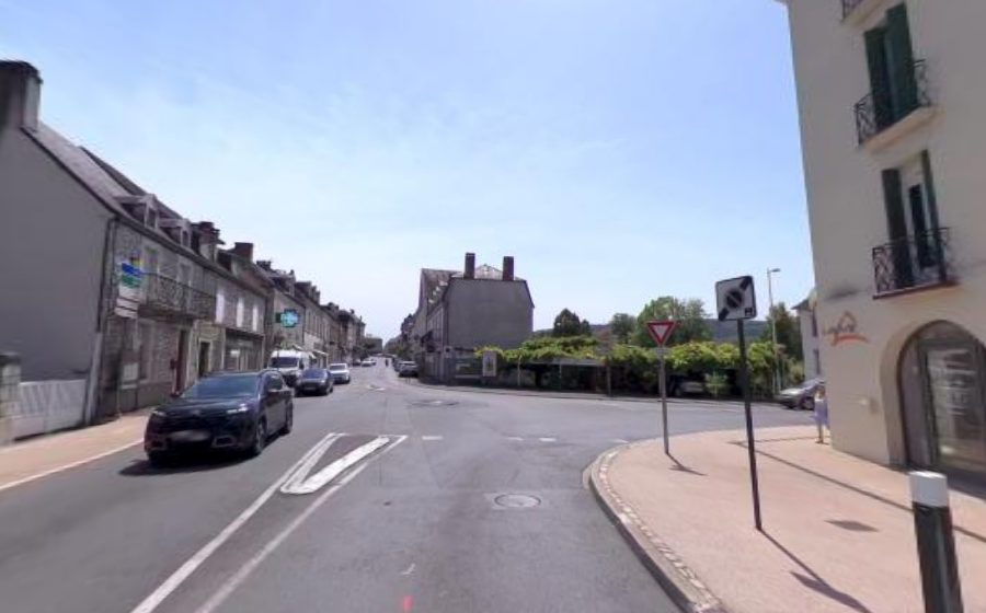 Vue du Rond-point anonyme n°327613192