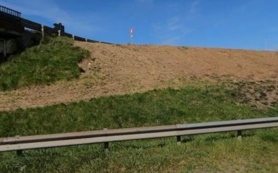 Vue du Rond-point anonyme n°327940335