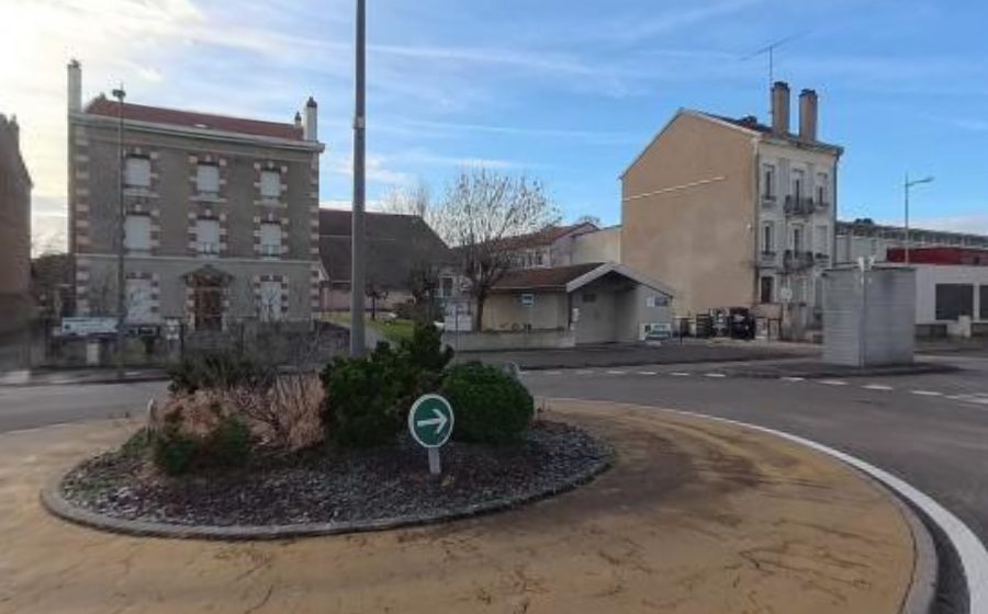 Vue du Rond-point anonyme n°32806343