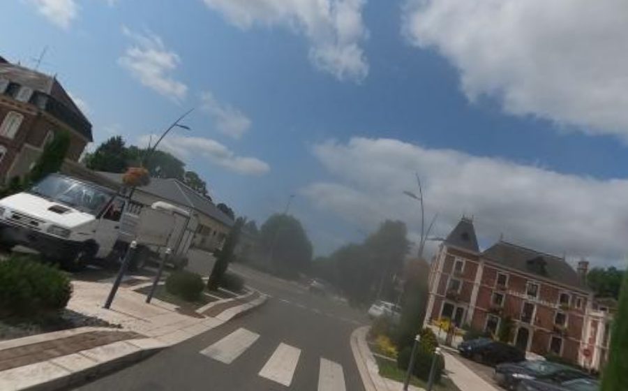 Vue du Rond-point anonyme n°328199637