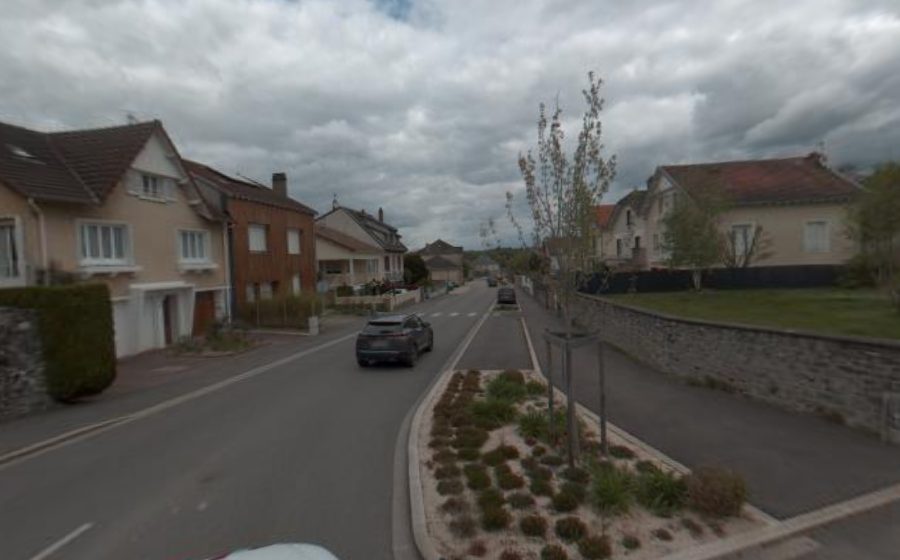 Vue du Rond-point anonyme n°328337154