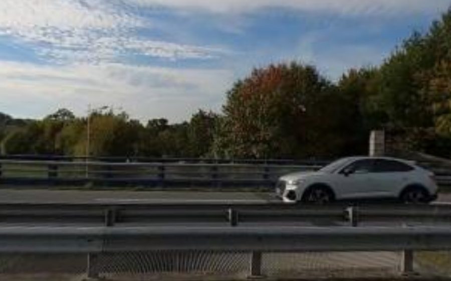Vue du Rond-point anonyme n°328631616