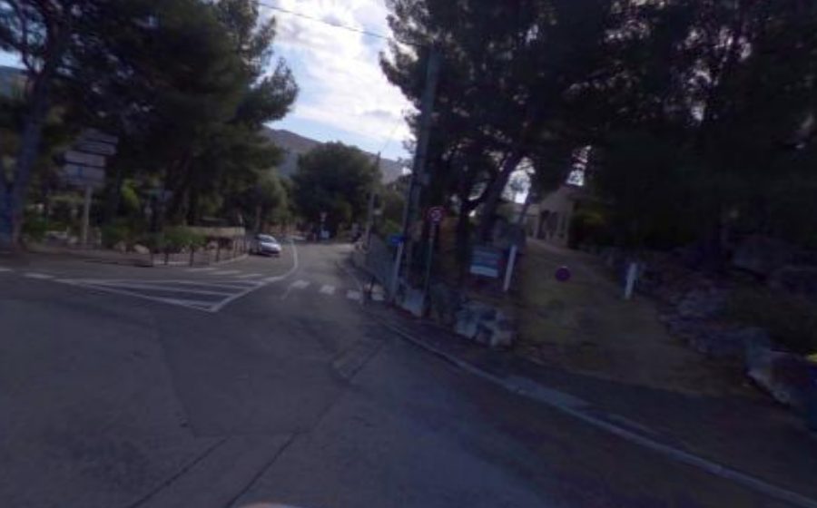 Vue du Rond-point anonyme n°329840653