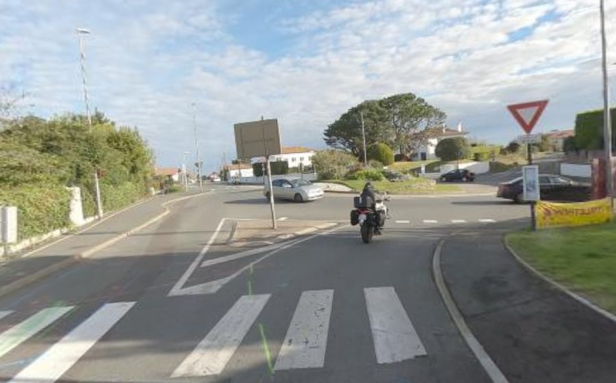 Vue du Rond-point anonyme n°329965760