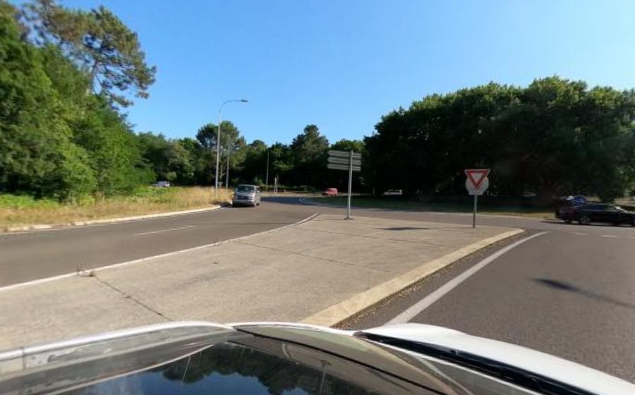 Vue du Rond-point anonyme n°333582978