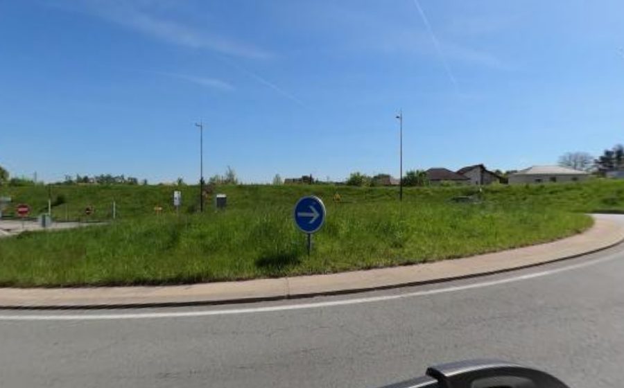 Vue du Rond-point anonyme n°333840459