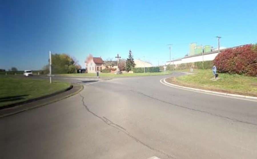 Vue du Rond-point anonyme n°335054230