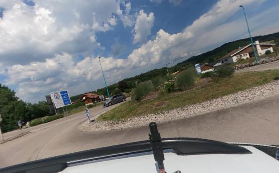 Vue du Rond-point anonyme n°336847380