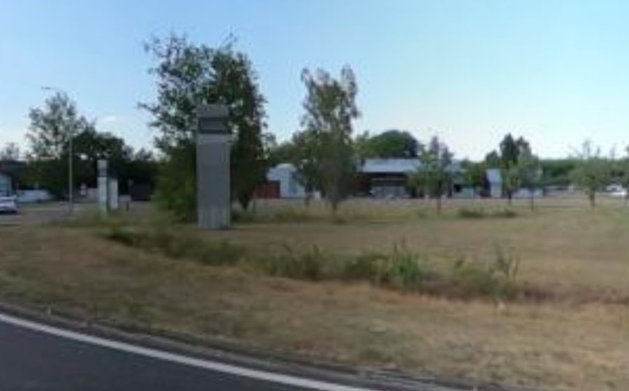 Vue du Rond-point anonyme n°337748957