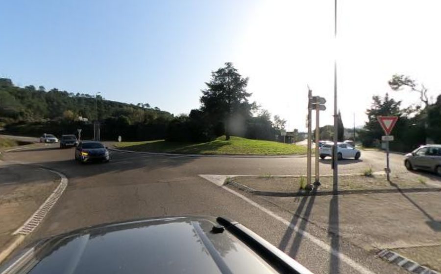 Vue du Rond-point anonyme n°34134264