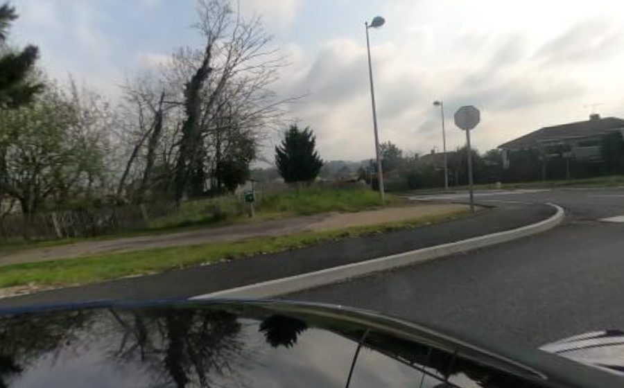 Vue du Rond-point anonyme n°343869857