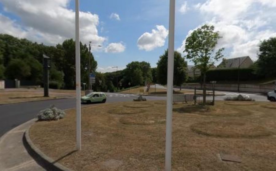 Vue du Rond-point anonyme n°34398823
