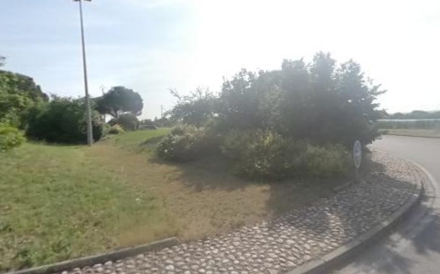 Vue du Rond-point anonyme n°34654110