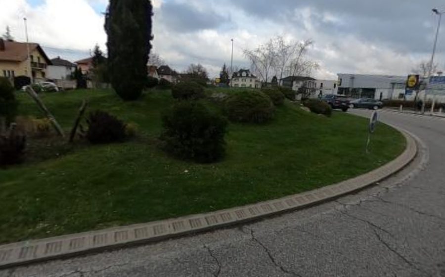 Vue du Rond-point anonyme n°34857822