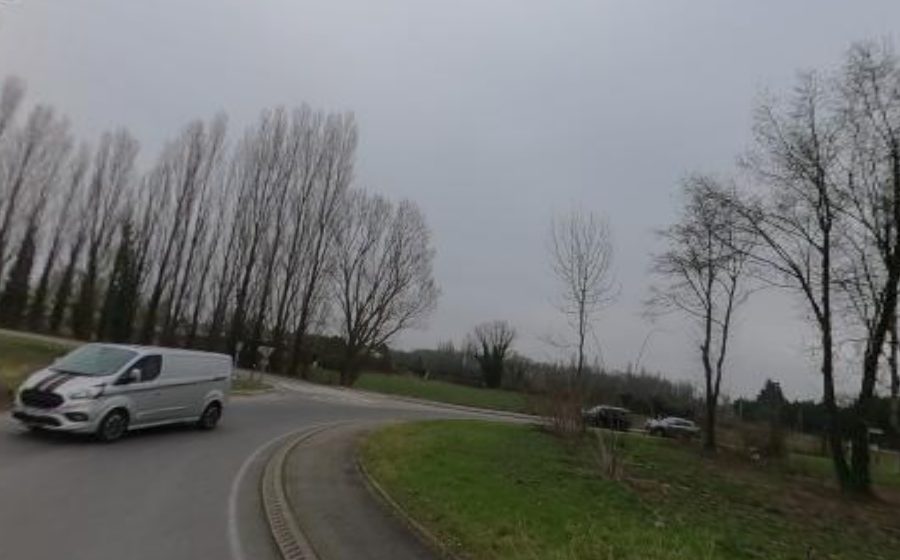 Vue du Rond-point anonyme n°353653261