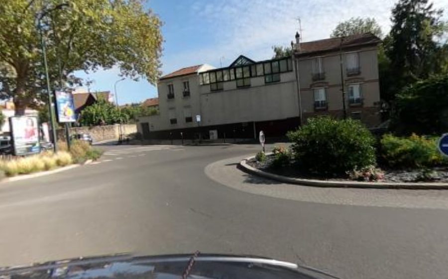 Vue du Rond-point anonyme n°354201363