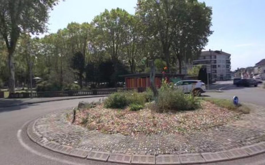 Vue du Rond-point anonyme n°35939696