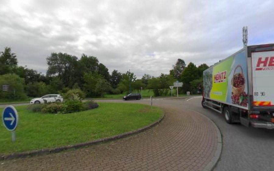 Vue du Rond-point anonyme n°360409092