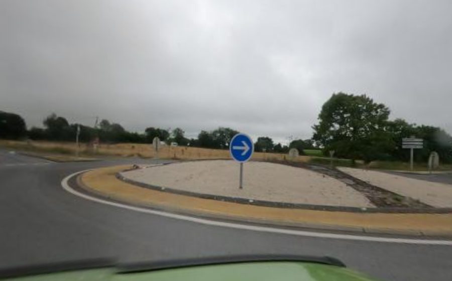 Vue du Rond-point anonyme n°365883048