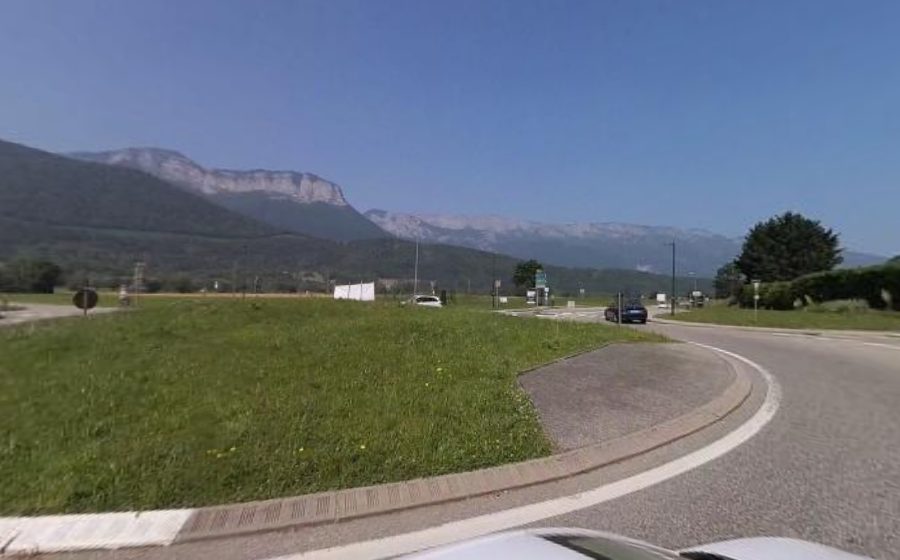 Vue du Rond-point anonyme n°366287307