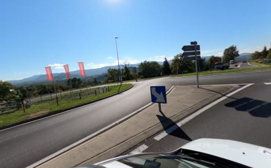Vue du Rond-point anonyme n°366772339