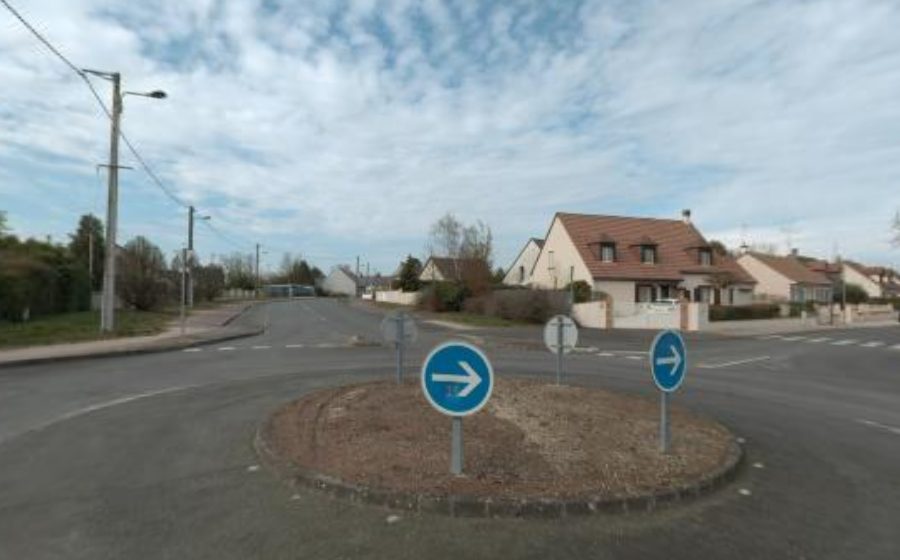 Vue du Rond-point anonyme n°368459557