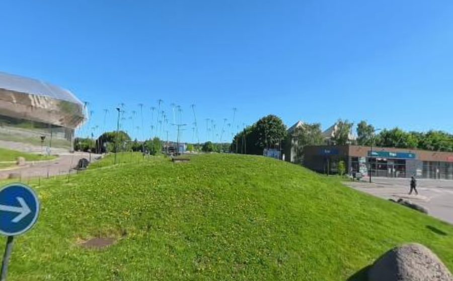 Vue du Rond-point anonyme n°368931850