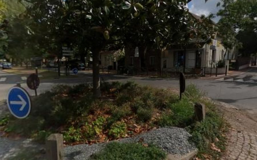 Vue du Rond-point anonyme n°37121761