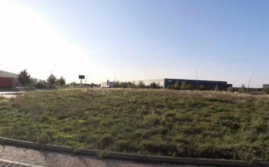 Vue du Rond-point anonyme n°374930601