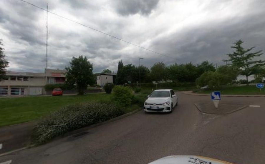 Vue du Rond-point anonyme n°37543586