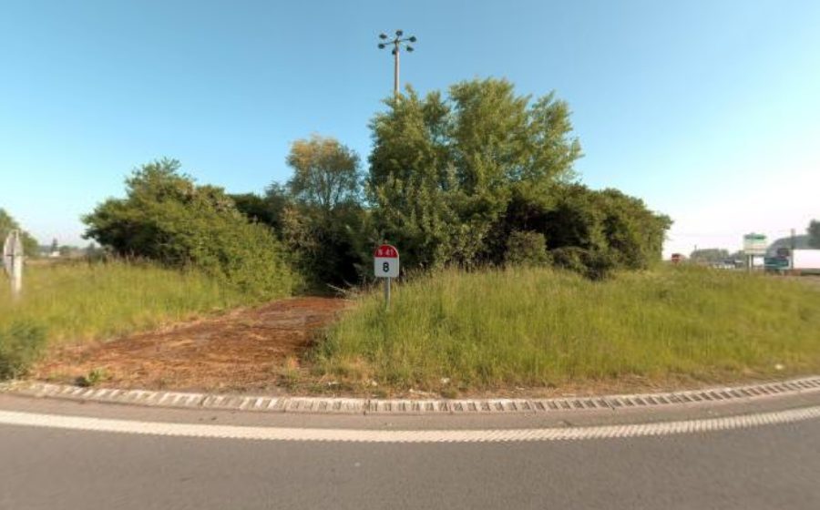 Vue du Rond-point anonyme n°375806778