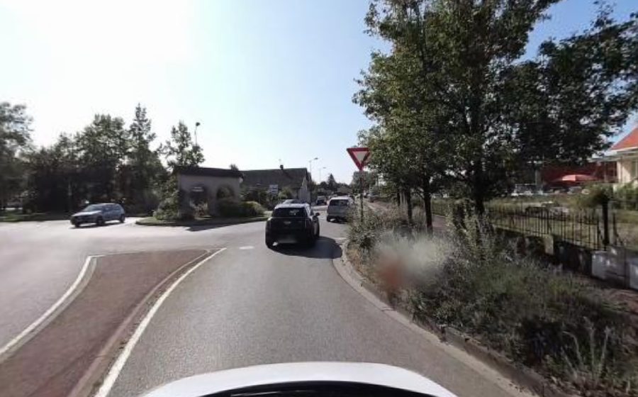 Vue du Rond-point anonyme n°37617691