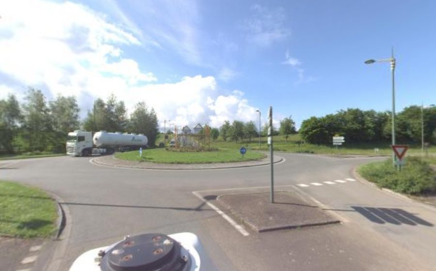 Vue du Rond-point anonyme n°37813704