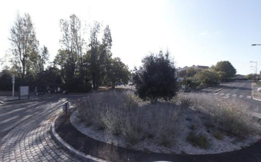Vue du Rond-point anonyme n°37849823