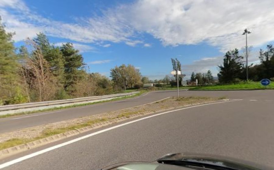Vue du Rond-point anonyme n°379450557