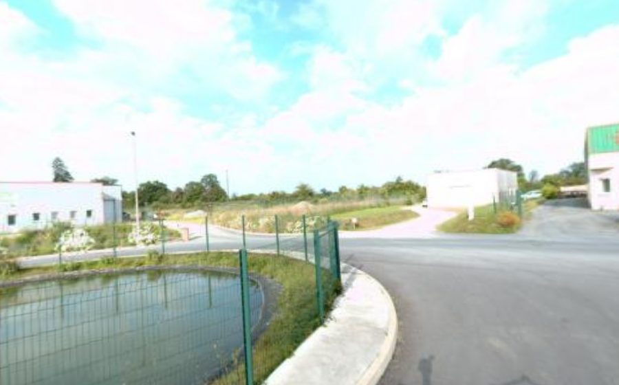Vue du Rond-point anonyme n°385086602