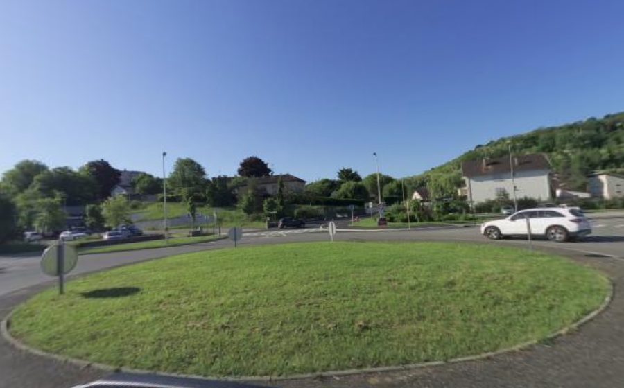 Vue du Rond-point anonyme n°385963346