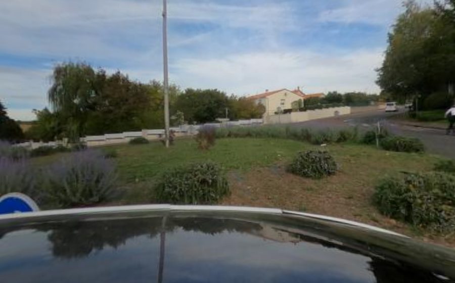 Vue du Rond-point anonyme n°38754649