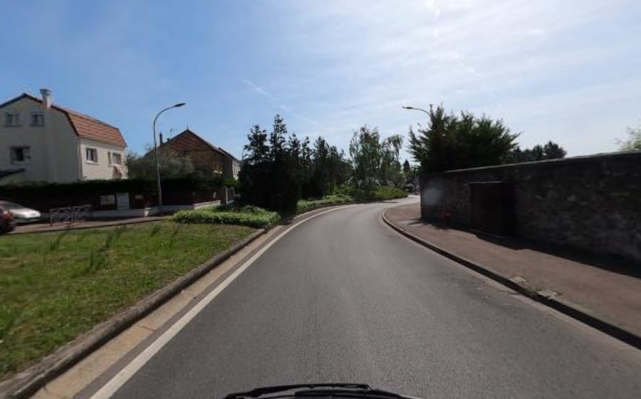 Vue du Rond-point anonyme n°389771222