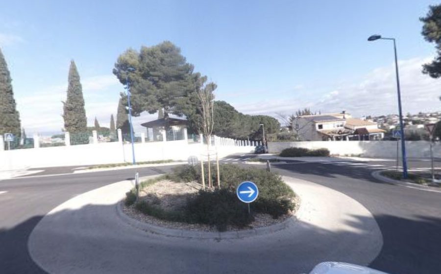 Vue du Rond-point anonyme n°390458842