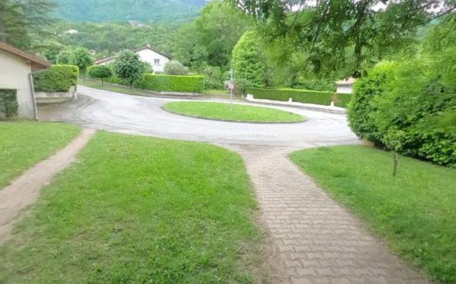 Vue du Rond-point anonyme n°393179050