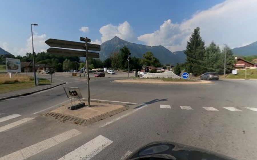 Vue du Rond-point anonyme n°395349340